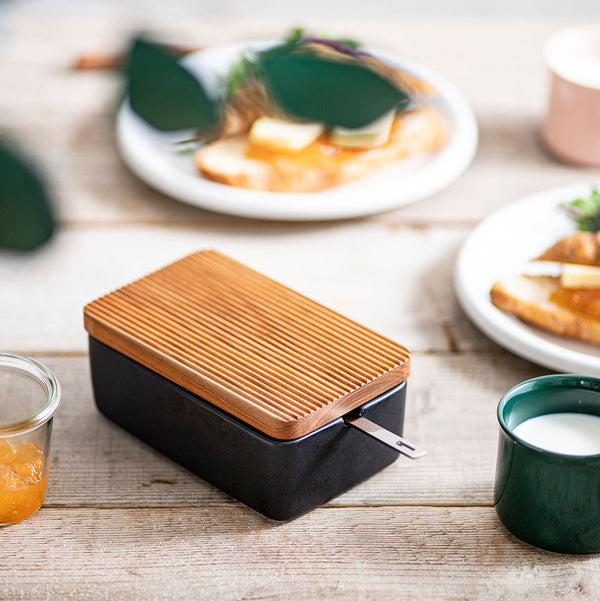 Butter Case with wooden Lid / w s.s butter knife - Noble Blacke - by ZERO JAPAN