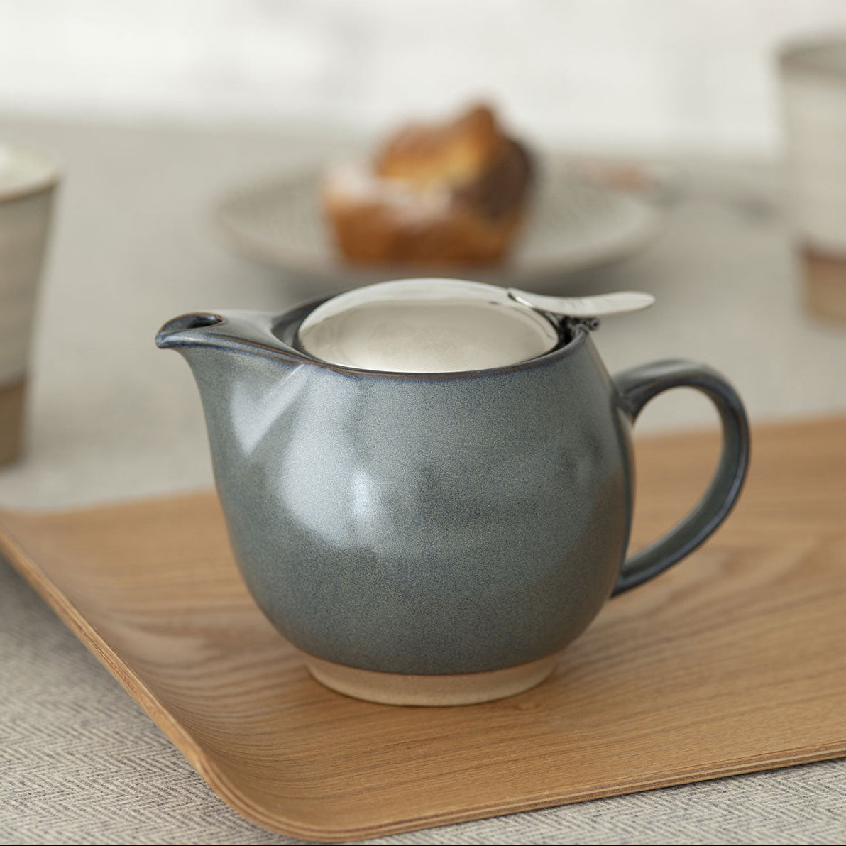BEE HOUSE Round Teapot for One 15 oz Earth Color - ZERO JAPAN