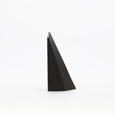 FUTAGAMI Brass  Bookend - Koma Shape　(Black Mottled)