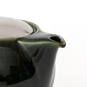 BEE HOUSE Ceramic Teapot 19.6 oz Antique-Inspired Collection - ZERO JAPAN