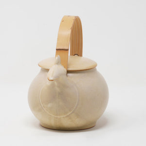Dobin: Traditional Japanese Porcelain Teapot 'Tori (Bird)' - ceramic japan-Tea & Coffee Ware-ceramic japan-santoku nyc