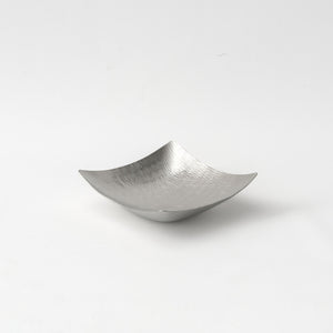 Tsuiki Suzugami Hand-Hammered Bendable Paper-Thin Tin Plate 'Kazahana' Square - Syouryu