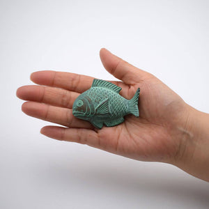 Brass Book Weight – Fortune Welcomer Sea Bream - GINGADO