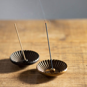 Brass Chrysanthemum Petal Incense Stick Holder - NOUSAKU-Incense Holder-NOUSAKU-santoku nyc