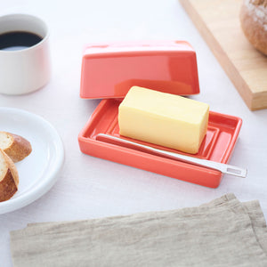 BEE HOUSE Compact Butter Dish with Butterknife - ZERO JAPAN