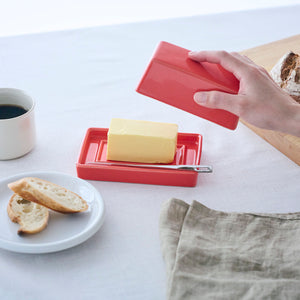 BEE HOUSE Compact Butter Dish with Butterknife - ZERO JAPAN