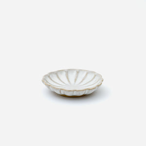Kiku Chrysanthemum Plate Small - Onishi Rakusai