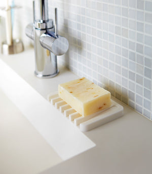 Silicone Self-Draining Soap Tray - Yamazaki Home-Soap Dish-Yamazaki Home-SANTOKU NYC