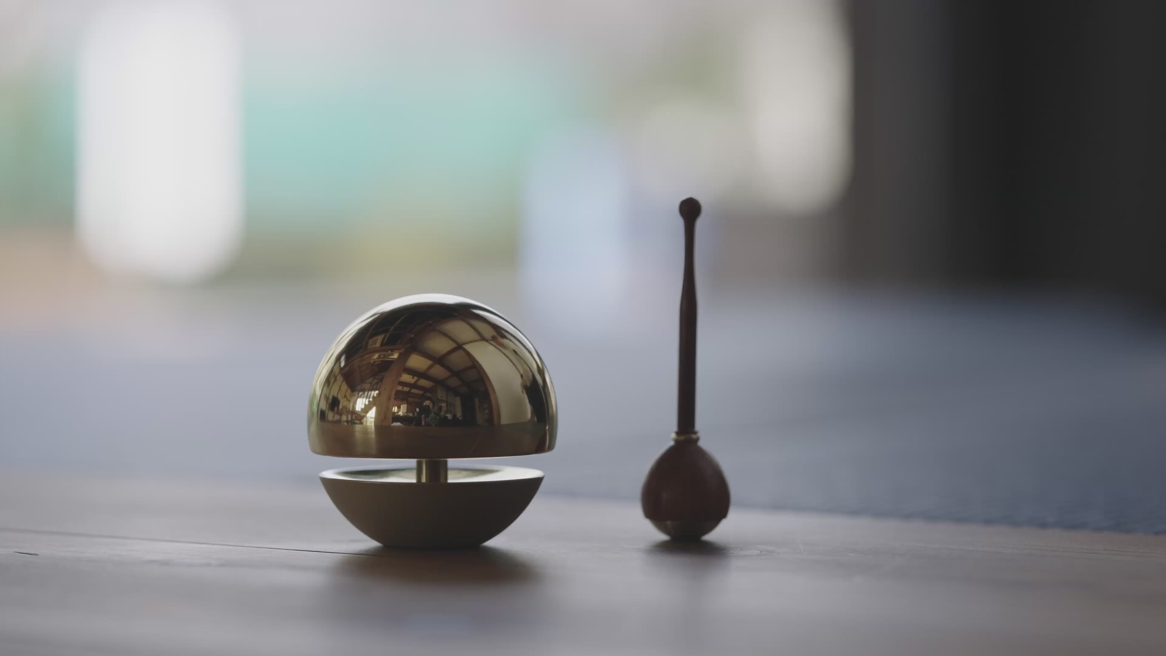 KOIZUMIYA Orin Singing Bowl with Striker 'Zen™ series Zen Bell