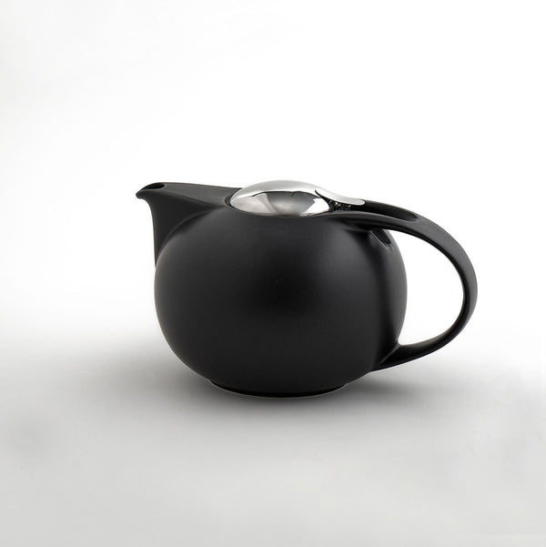 ZERO JAPAN - BEE HOUSE - 45 Ounce Ceramic Teapot - Noble Black -