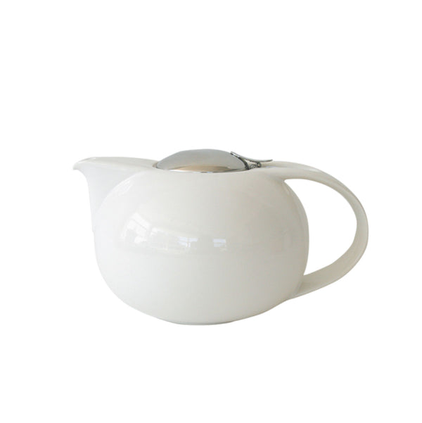 ZERO JAPAN - BEE HOUSE - 45 Ounce Ceramic Teapot - White