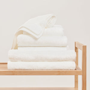 Blissful Towel - UCHINO-Home & Wellness-UCHINO-Bath Towel: 28 x 55 in / 70 x 140 cm-White-santoku nyc